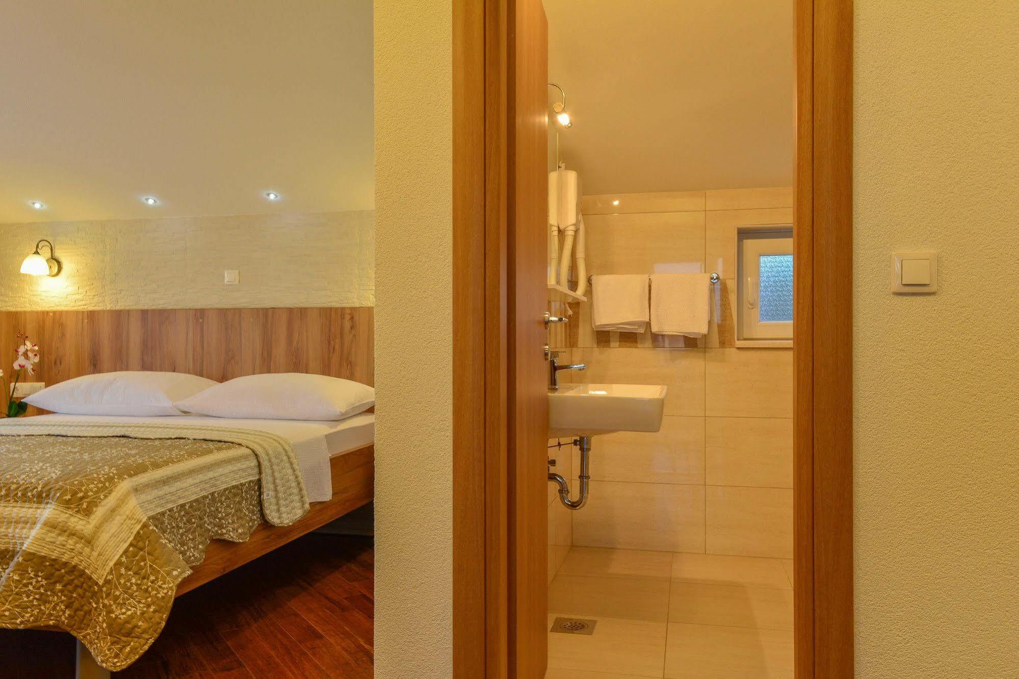 Luxury Apartments Villa Tea Trogir Kültér fotó